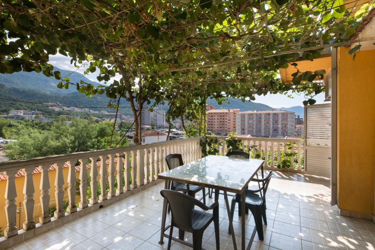 Apartments Antic Будва Екстер'єр фото